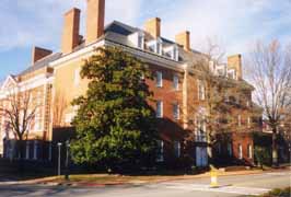 [photo, Lowe House Office Building, 84 College Ave., Annapolis, Maryland]