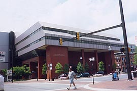 [photo, Baltimore City Community College, Harbor Campus, 600 East Lombard St., Baltimore, Maryland]