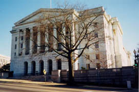 [photo, Longworth House Office Building, Independence Ave., Washington, DC]